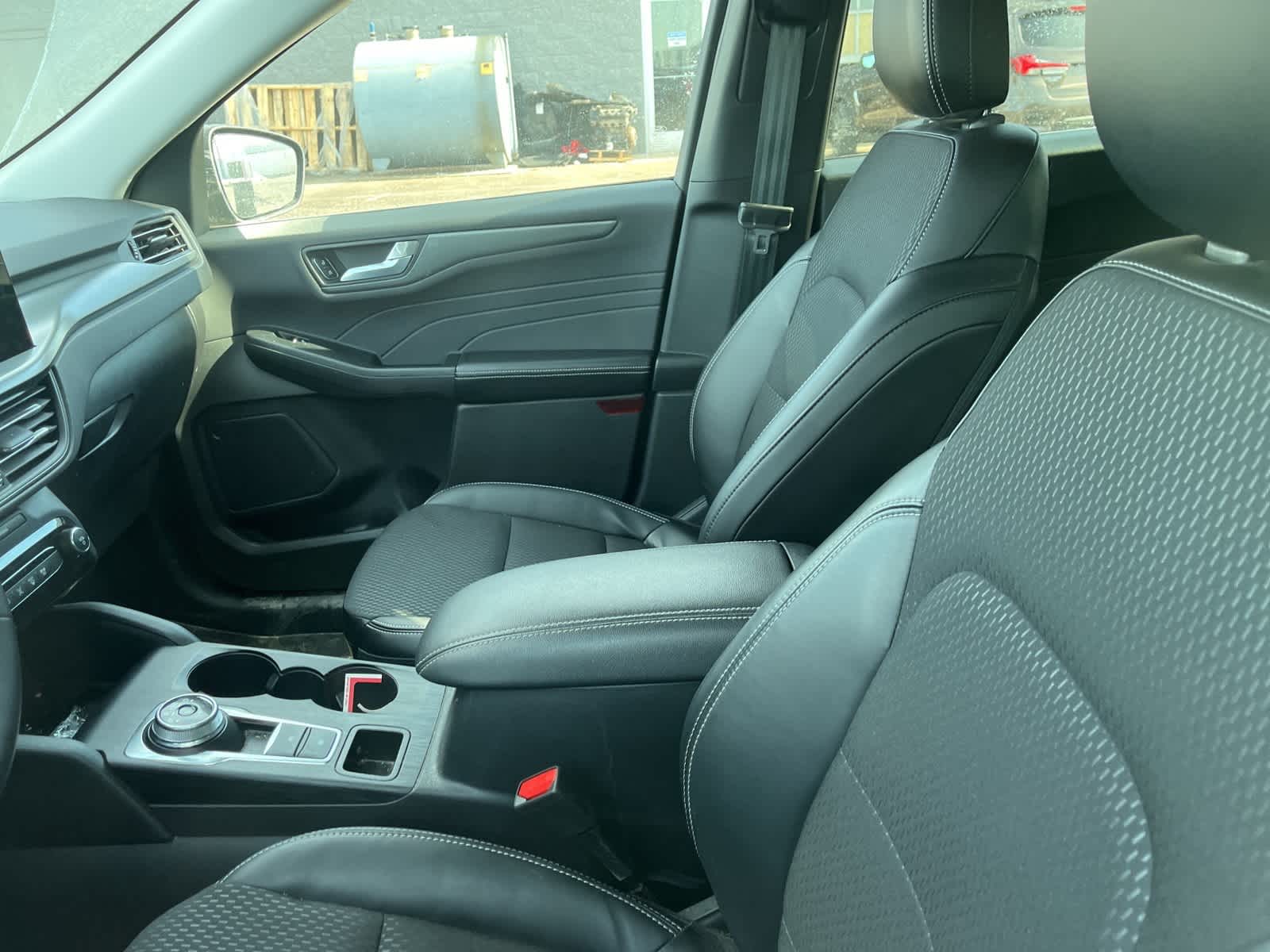 Thumbnail: 2025 Ford Escape - 23