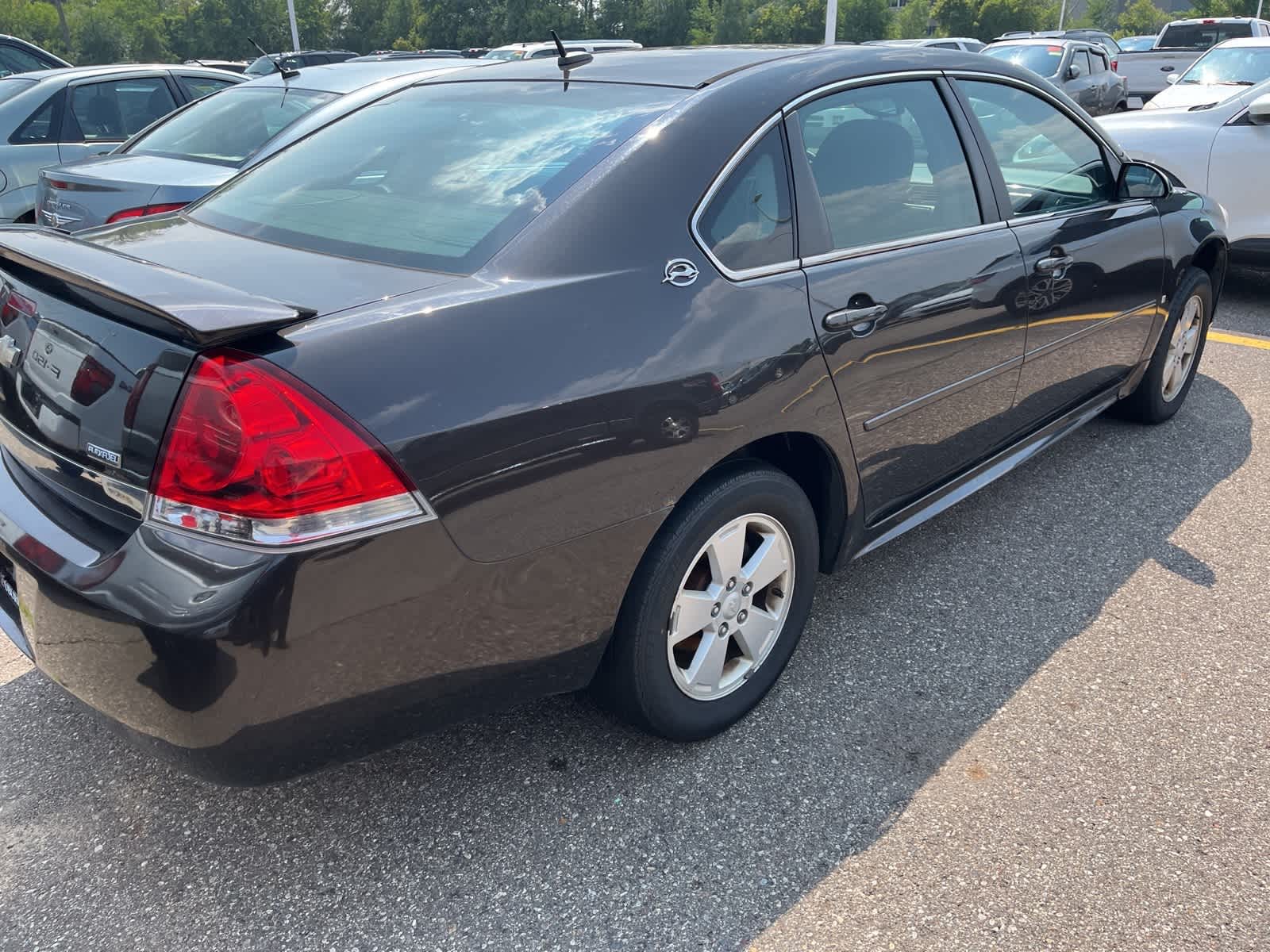 Thumbnail: 2009 Chevrolet Impala - 11