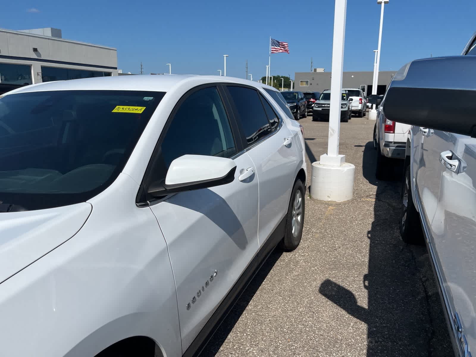 Thumbnail: 2021 Chevrolet Equinox - 5