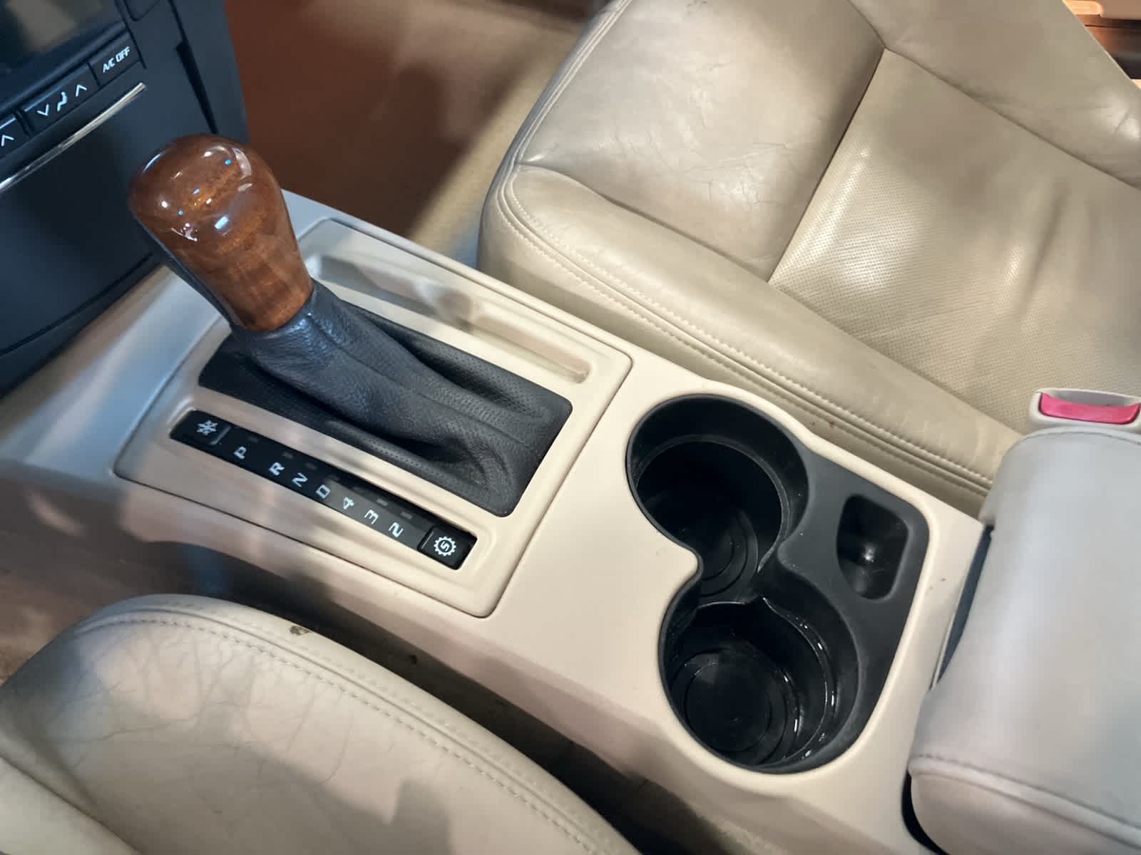 Thumbnail: 2005 Cadillac CTS - 14