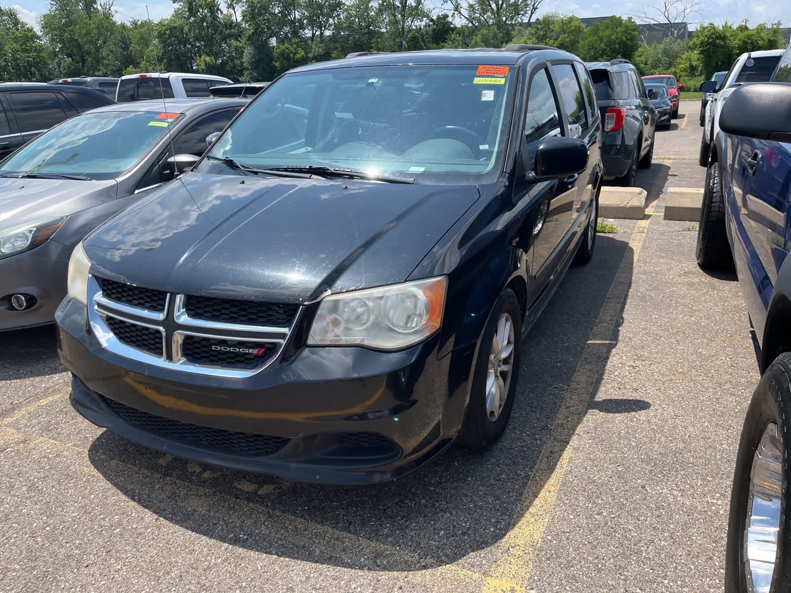 Thumbnail: 2013 Dodge Grand Caravan - 2