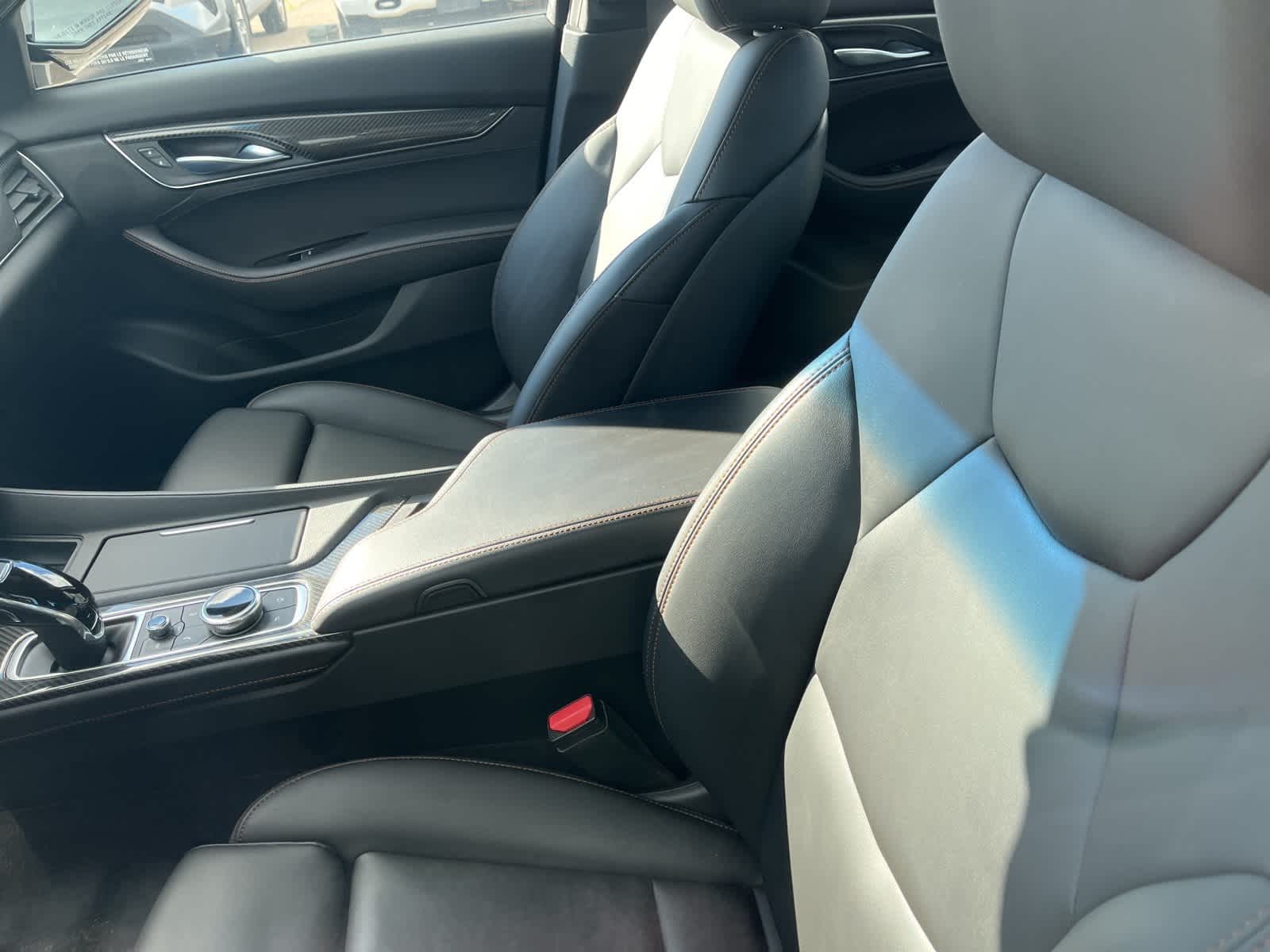 Thumbnail: 2021 Cadillac CT5 - 24