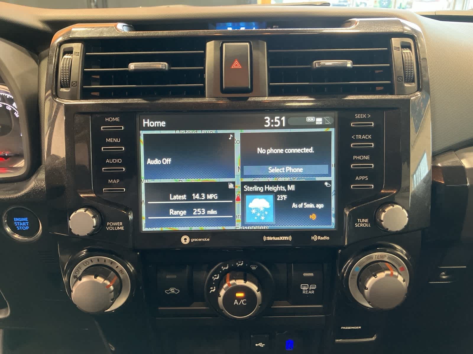 Thumbnail: 2022 Toyota 4Runner - 20