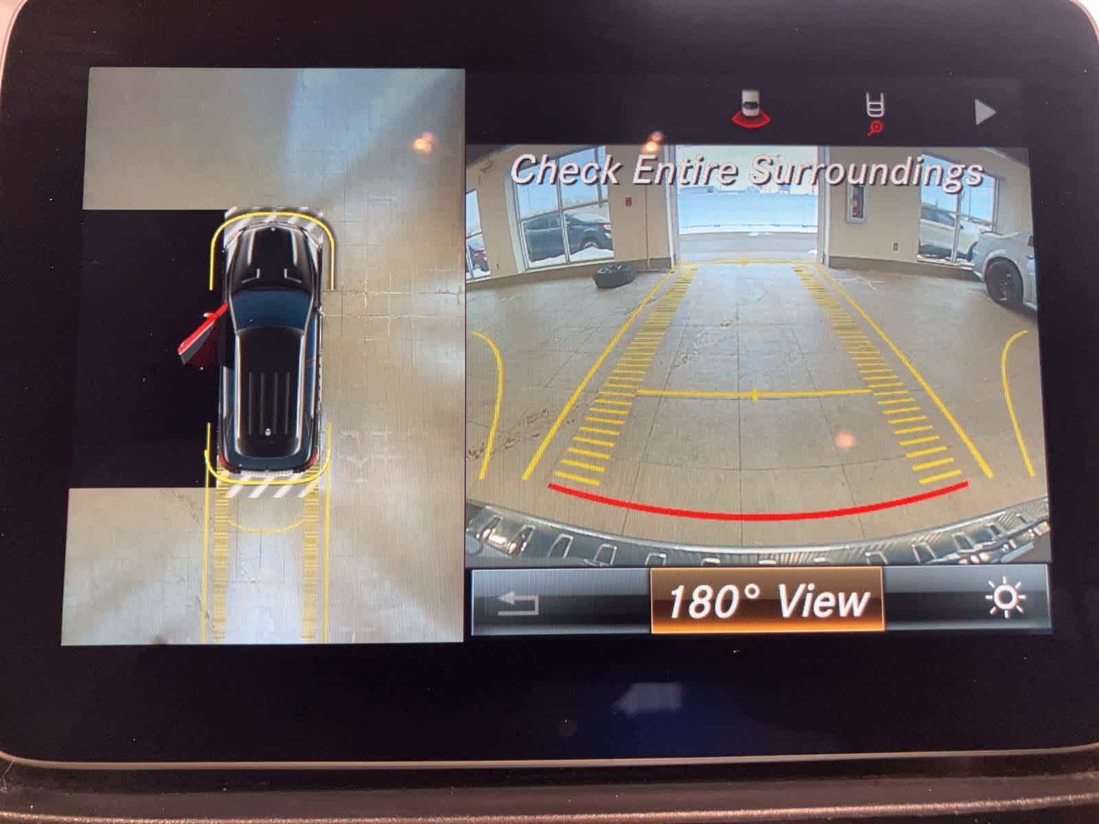 Thumbnail: 2018 Mercedes-Benz GLE - 23