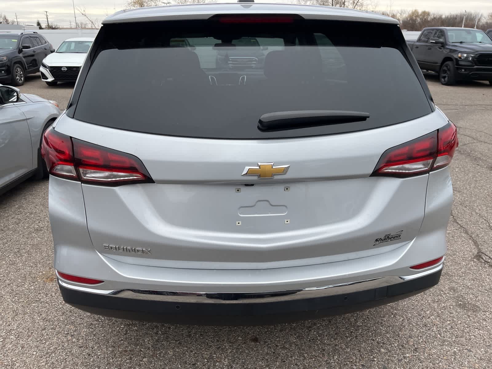 Thumbnail: 2022 Chevrolet Equinox - 12