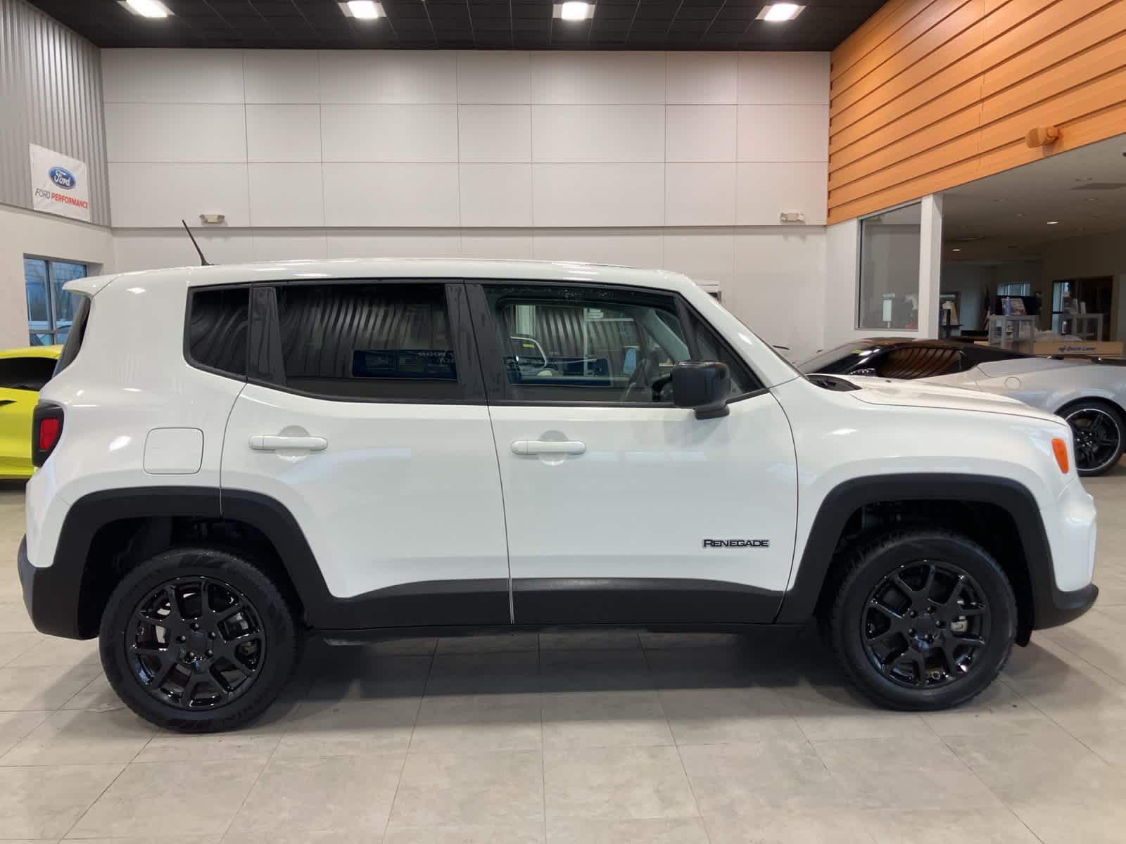 Thumbnail: 2023 Jeep Renegade - 4