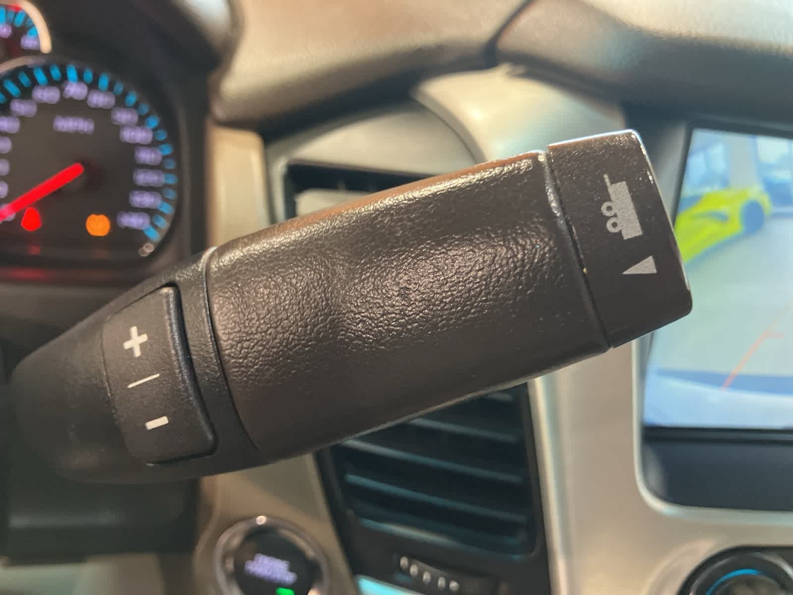 Thumbnail: 2018 GMC Yukon - 24