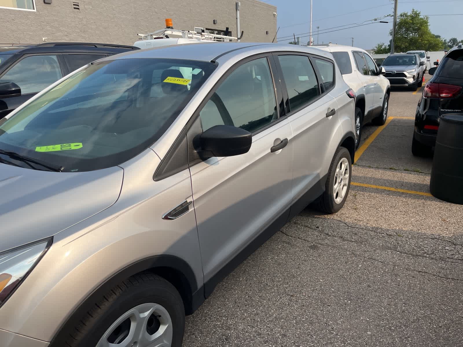 Thumbnail: 2017 Ford Escape - 6