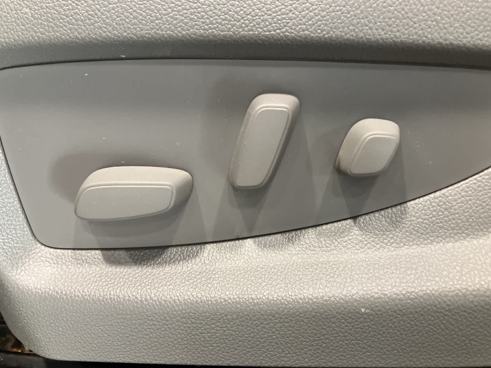 Thumbnail: 2014 GMC Sierra 1500 - 12