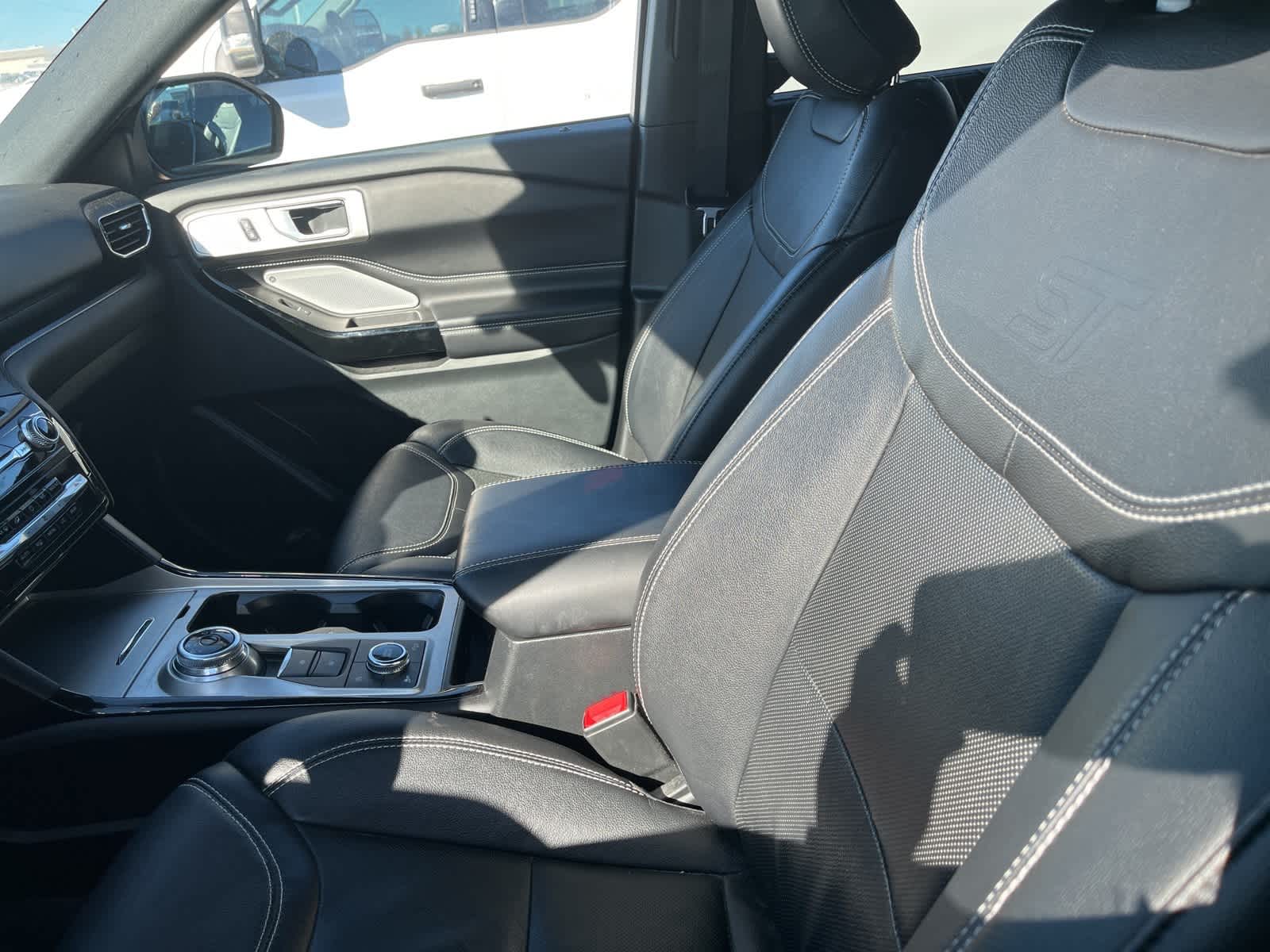 Thumbnail: 2023 Ford Explorer - 22