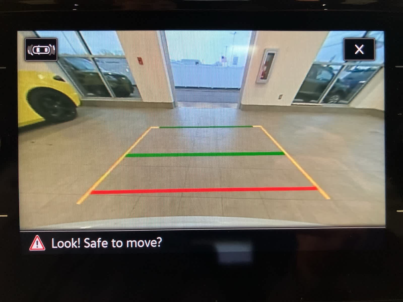 Thumbnail: 2023 Volkswagen Atlas - 25