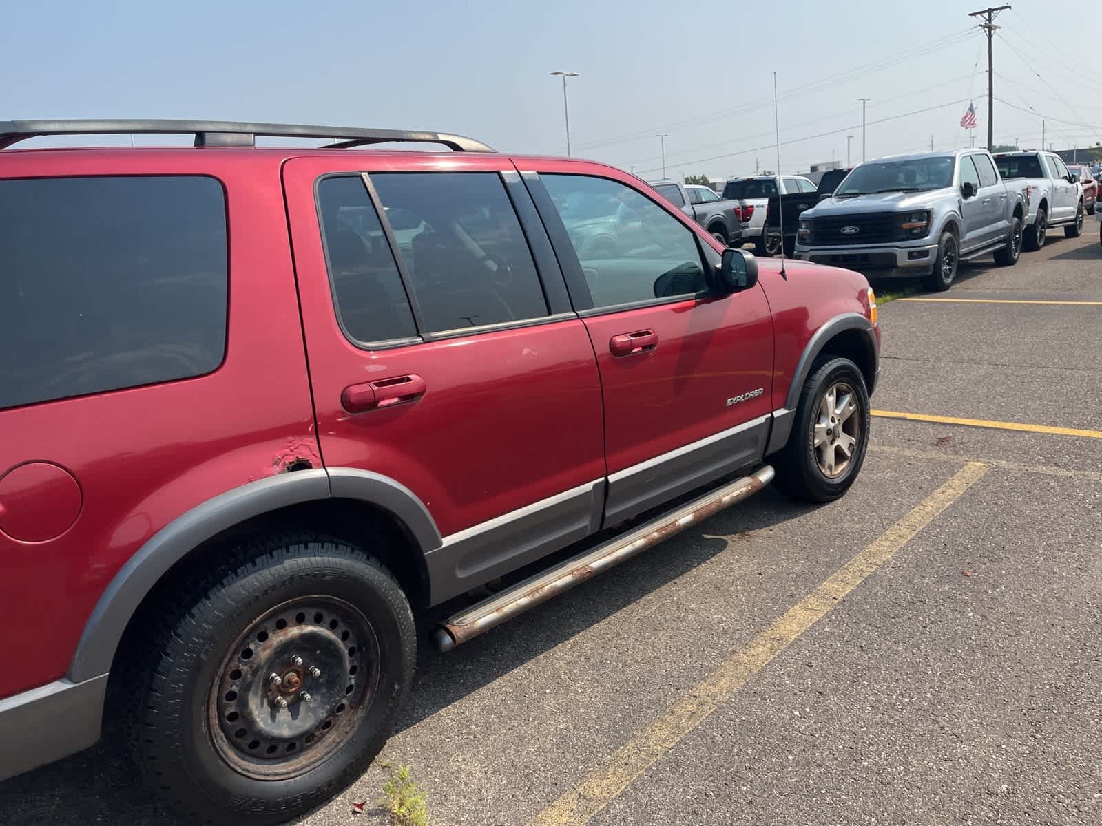 Thumbnail: 2004 Ford Explorer - 13