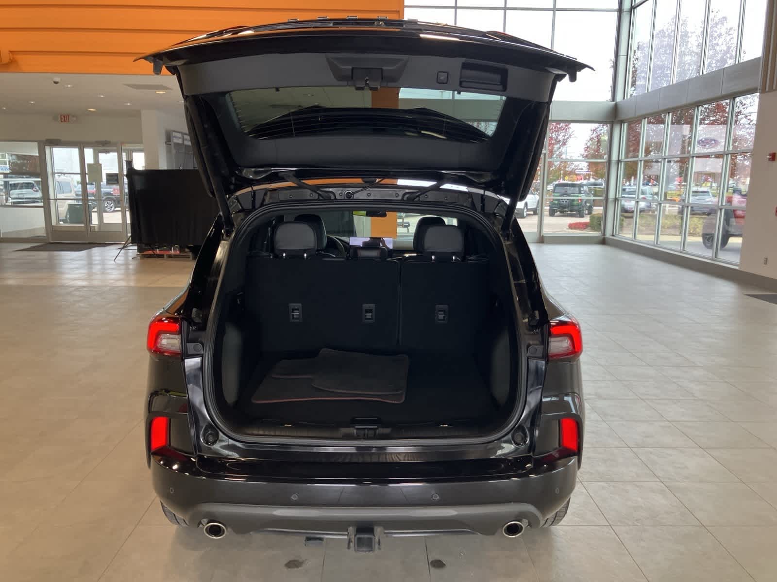 Thumbnail: 2023 Ford Escape - 29