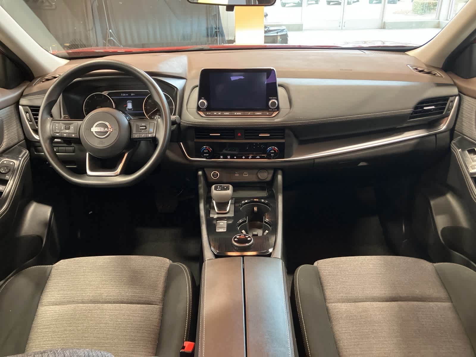 Thumbnail: 2023 Nissan Rogue - 24