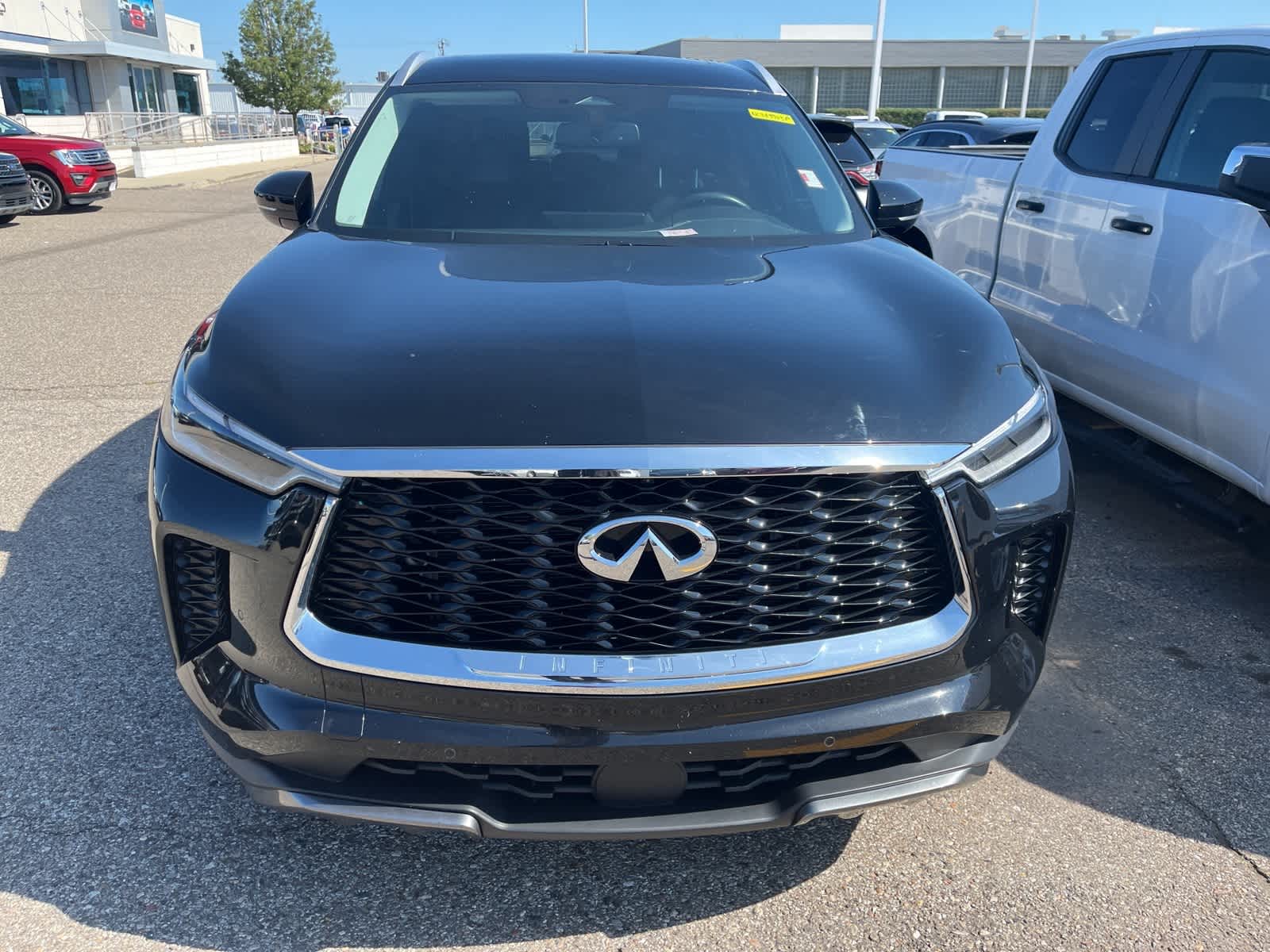Thumbnail: 2022 INFINITI QX60 - 19
