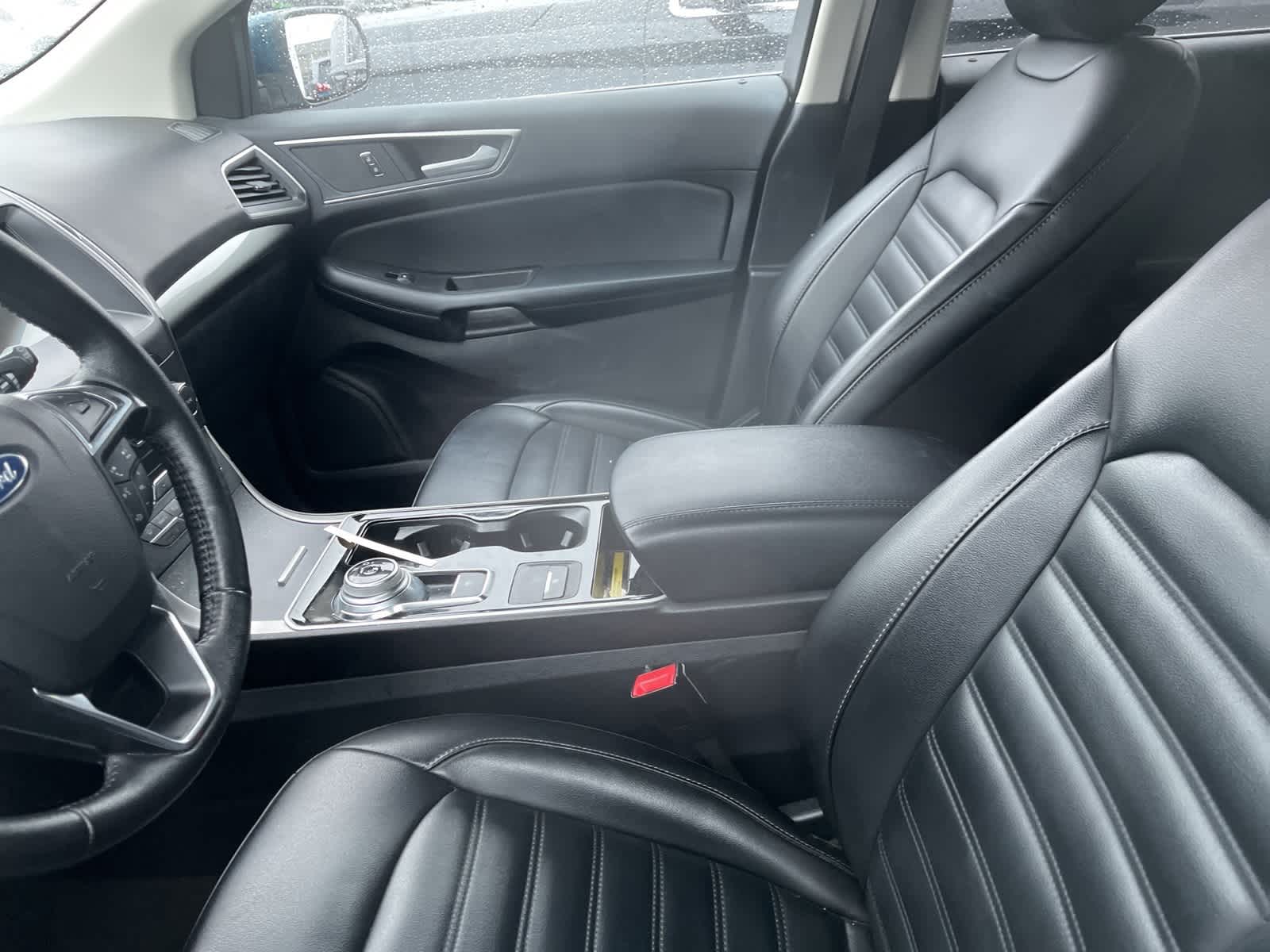 Thumbnail: 2020 Ford Edge - 24