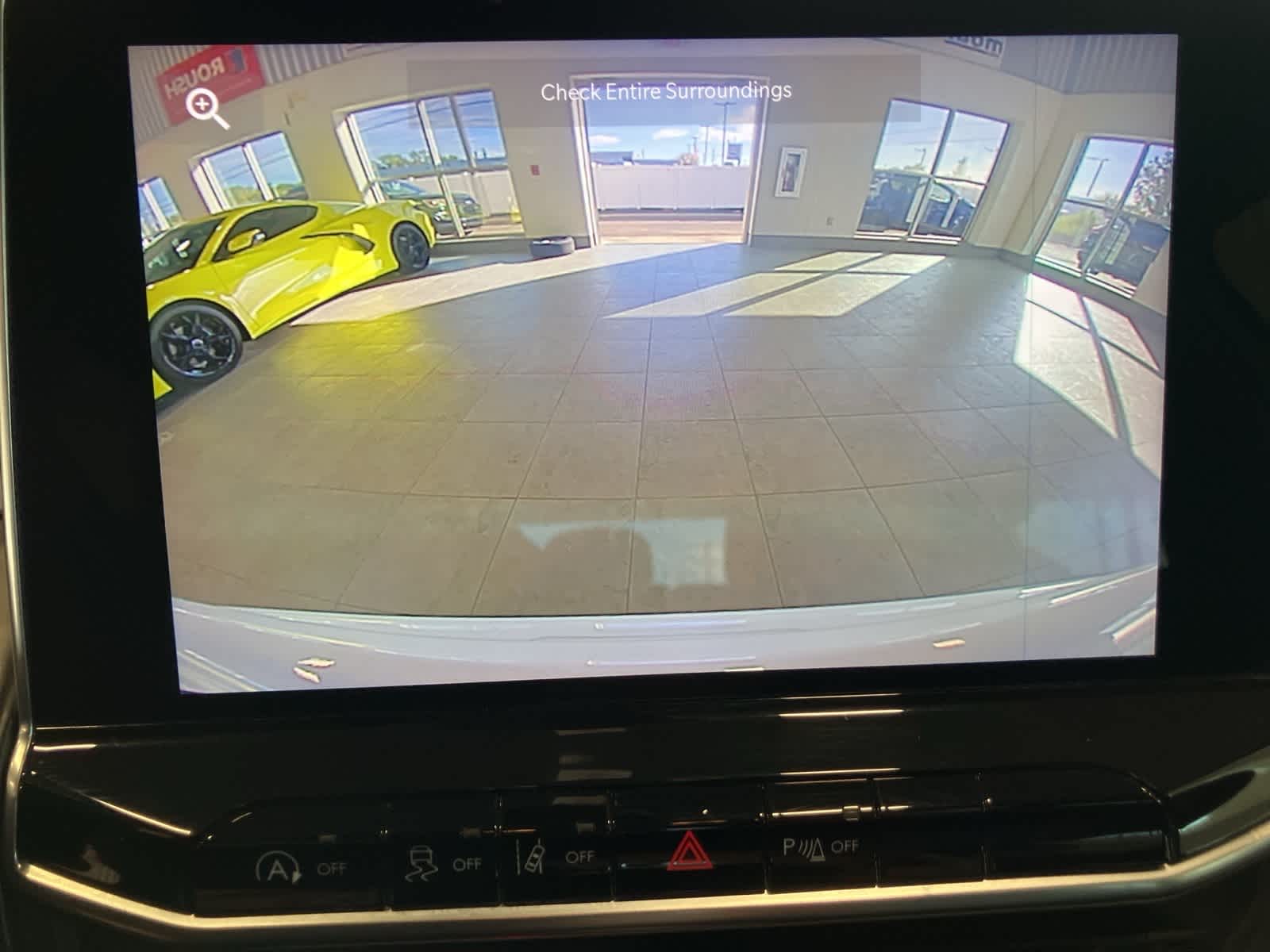 Thumbnail: 2023 Jeep Compass - 20