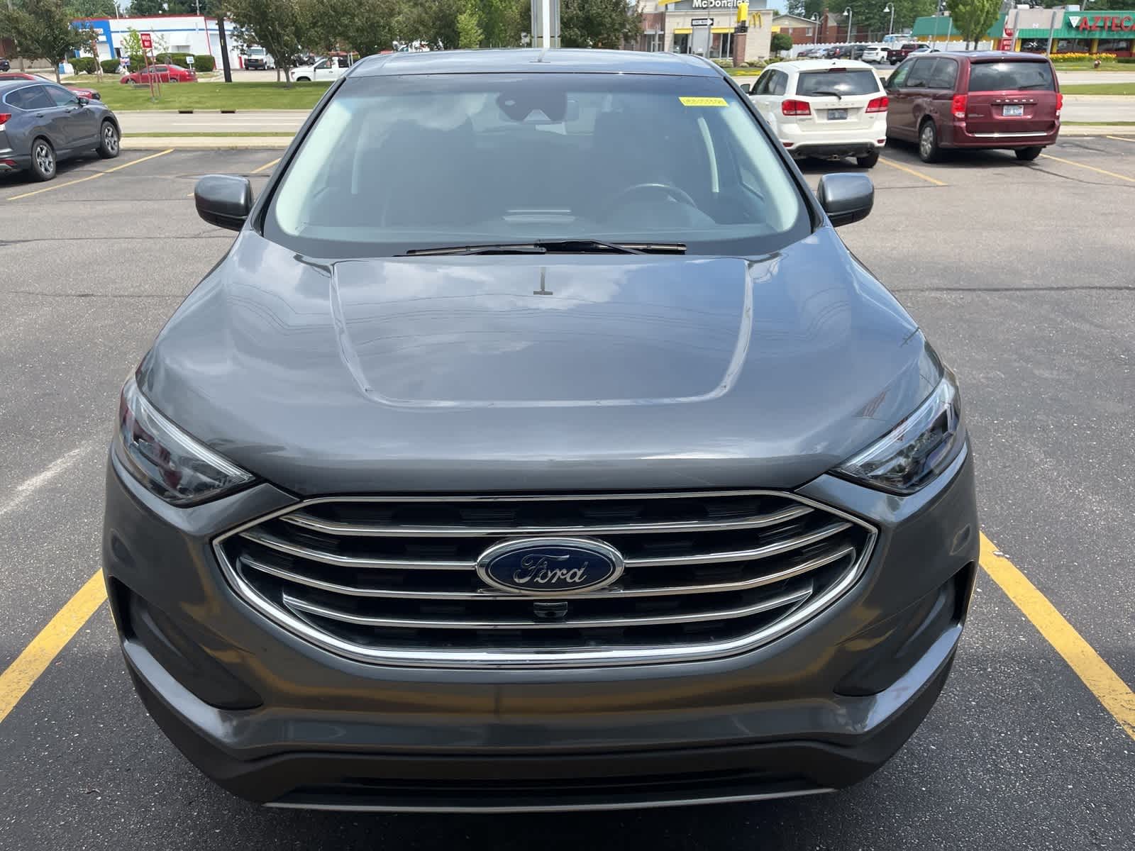 Thumbnail: 2022 Ford Edge - 21