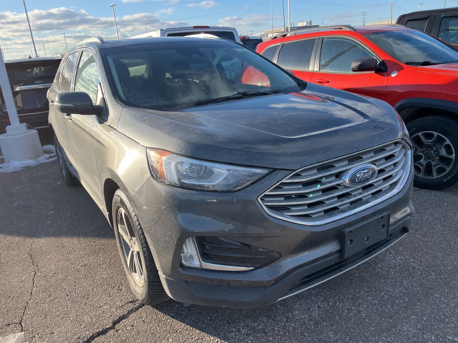 Thumbnail: 2019 Ford Edge - 19
