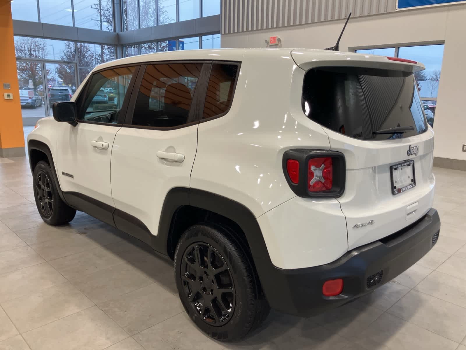 Thumbnail: 2023 Jeep Renegade - 7