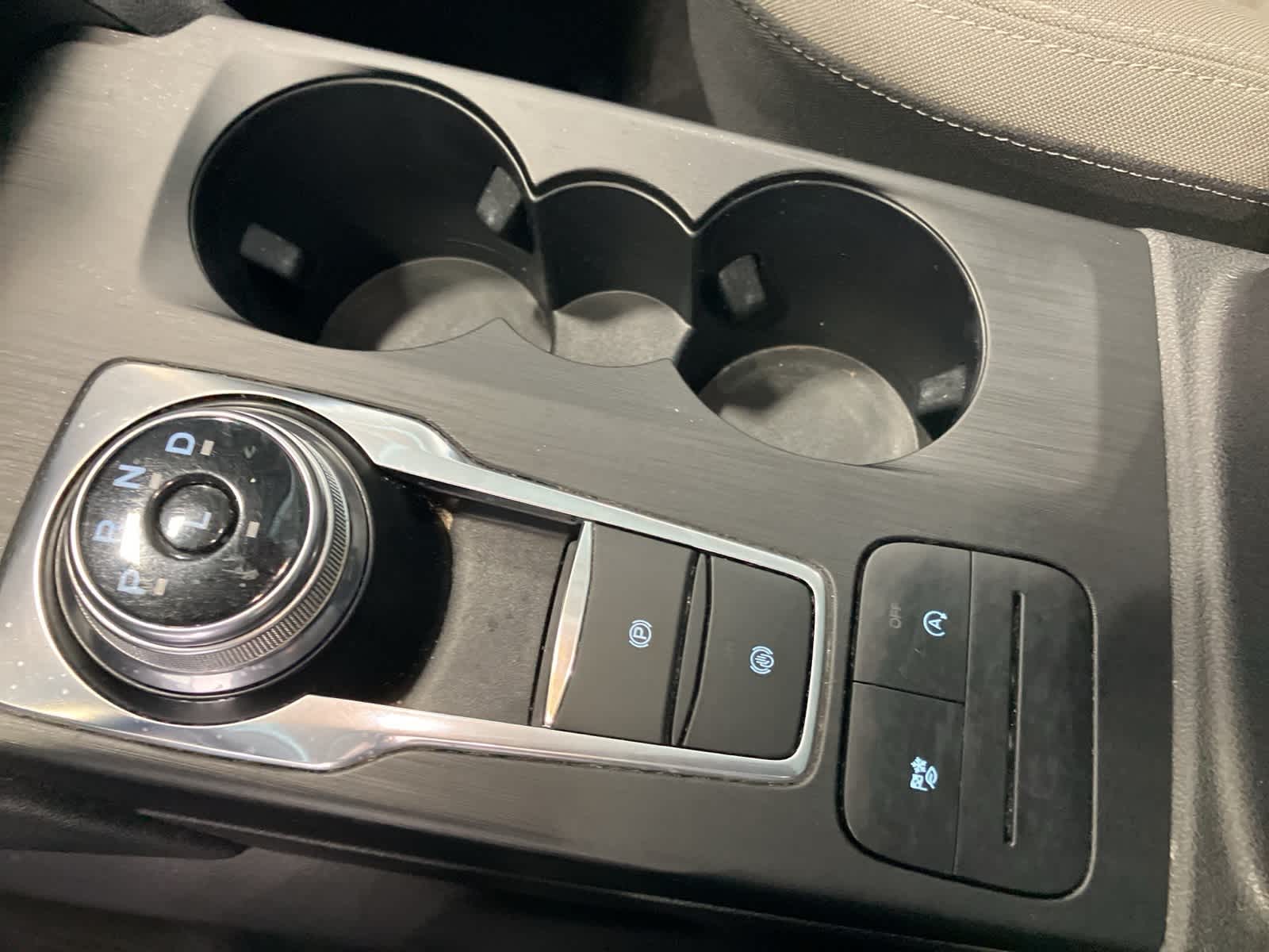 Thumbnail: 2021 Ford Escape - 14