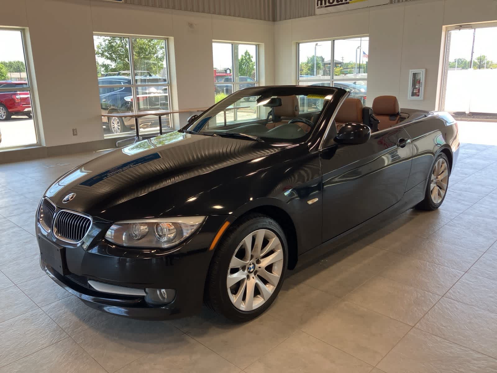Thumbnail: 2013 BMW 3 Series - 10