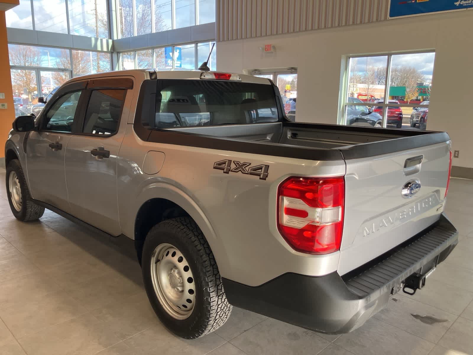 Thumbnail: 2022 Ford Maverick - 7