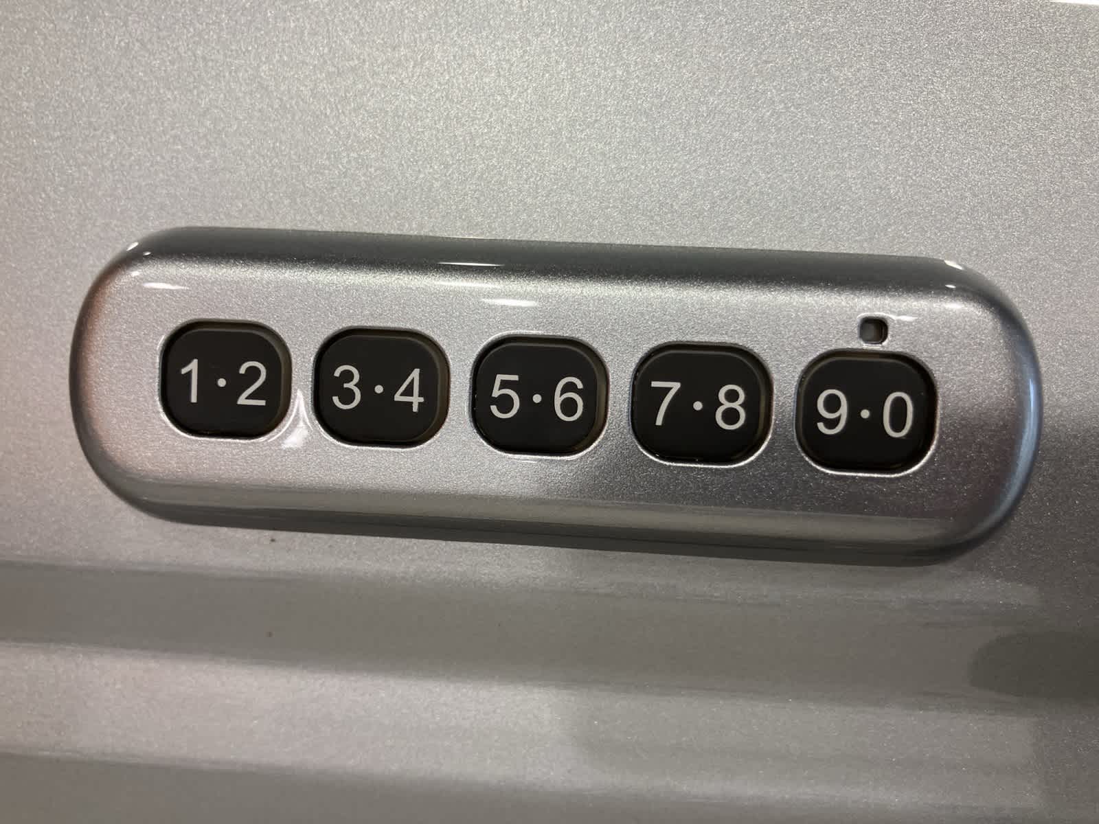 Thumbnail: 2023 Ford Bronco - 10