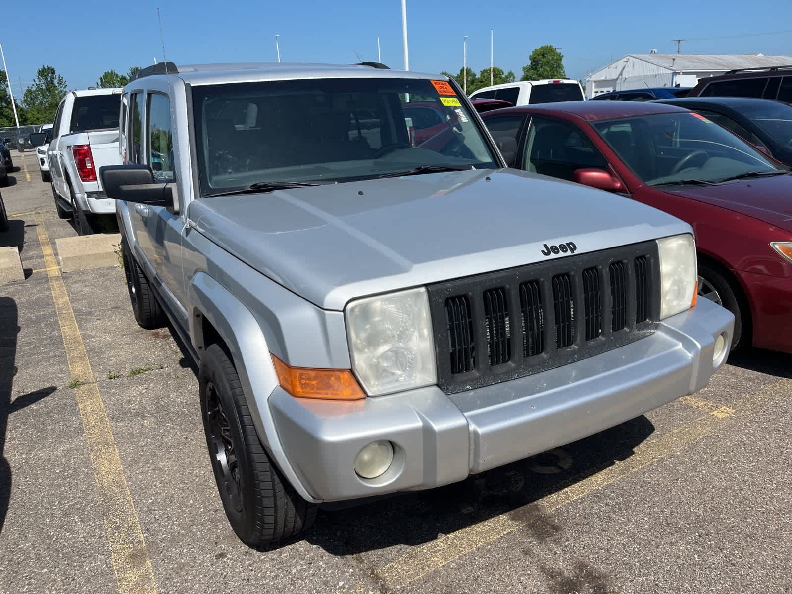 Thumbnail: 2007 Jeep Commander - 19