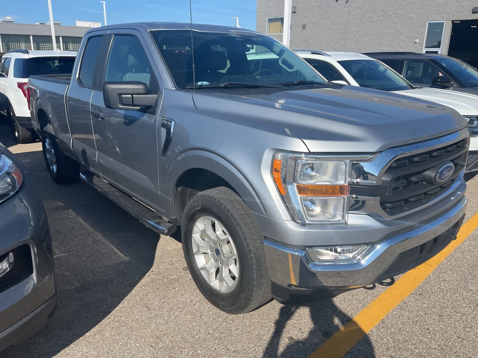 Thumbnail: 2022 Ford F-150 - 16
