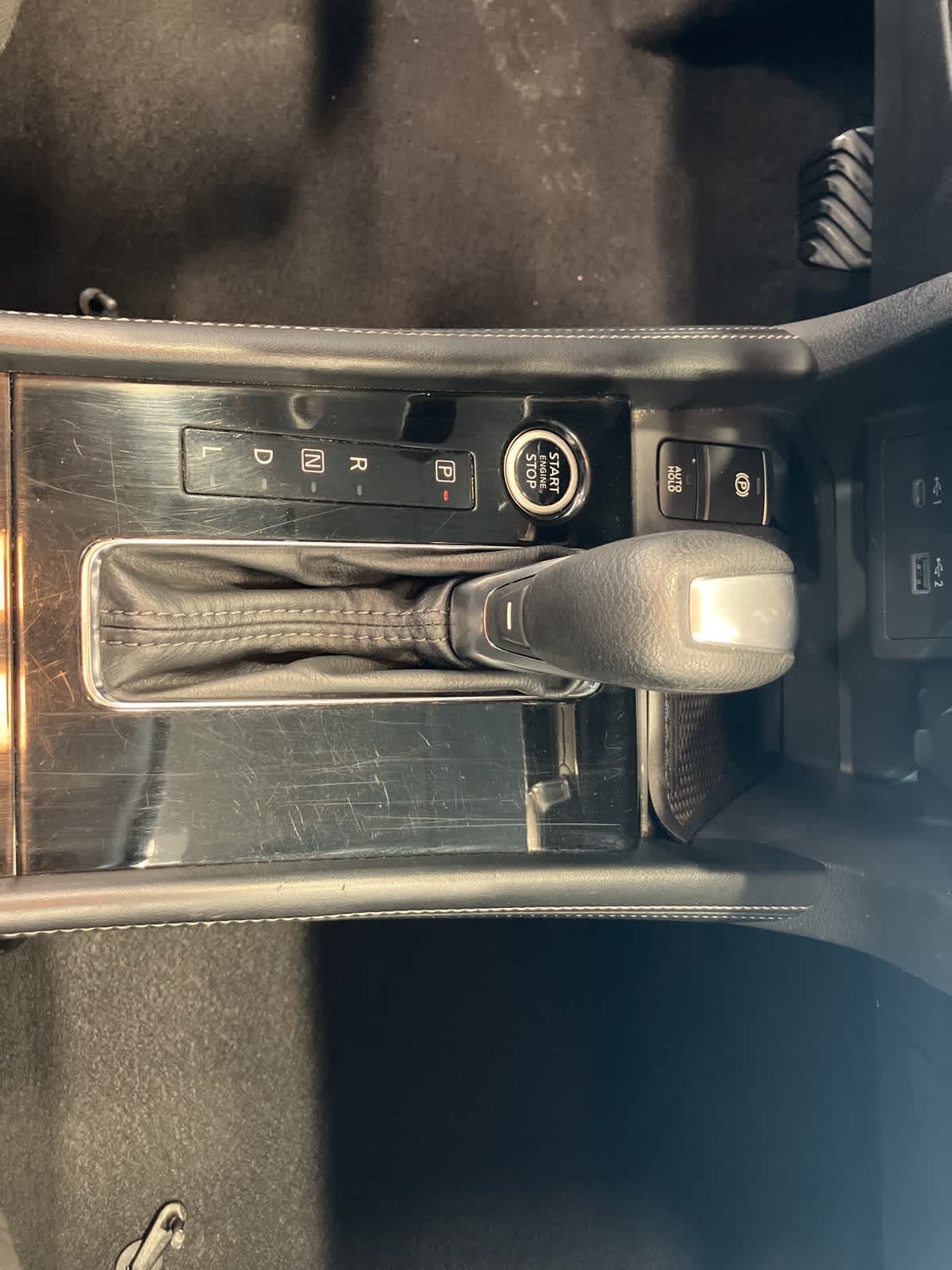 Thumbnail: 2023 Nissan Kicks - 14