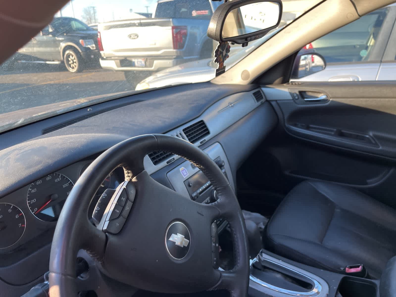 Thumbnail: 2008 Chevrolet Impala - 30