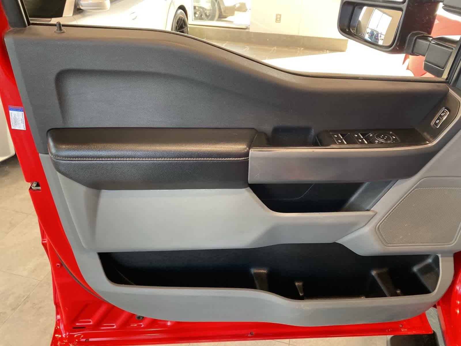 Thumbnail: 2024 Ford Econoline - 17