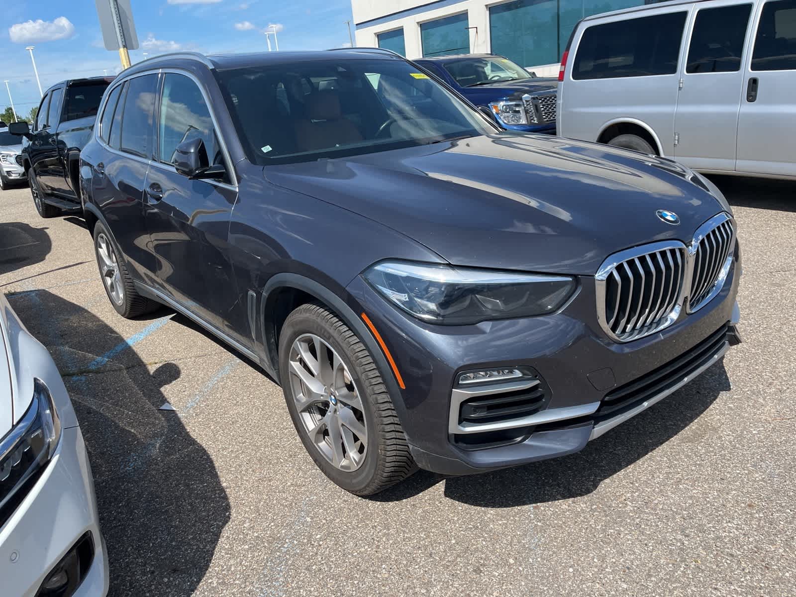 Thumbnail: 2019 BMW X5 - 17