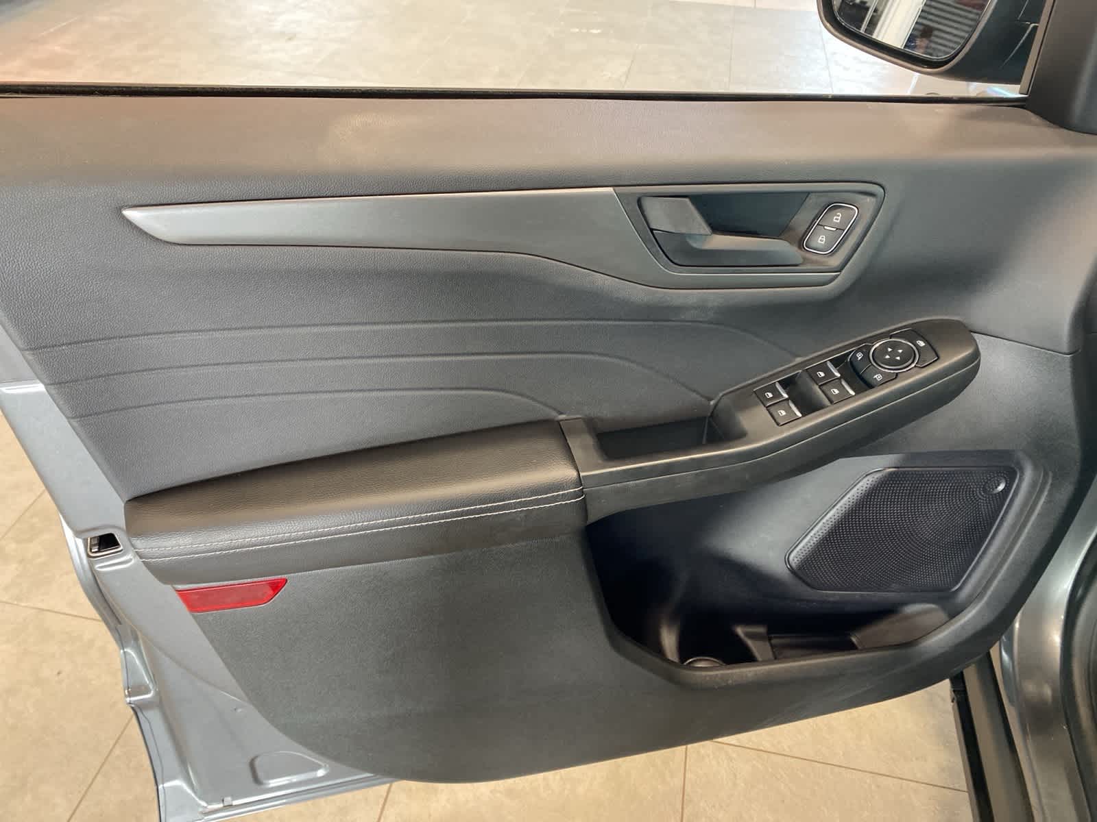 Thumbnail: 2023 Ford Escape - 17