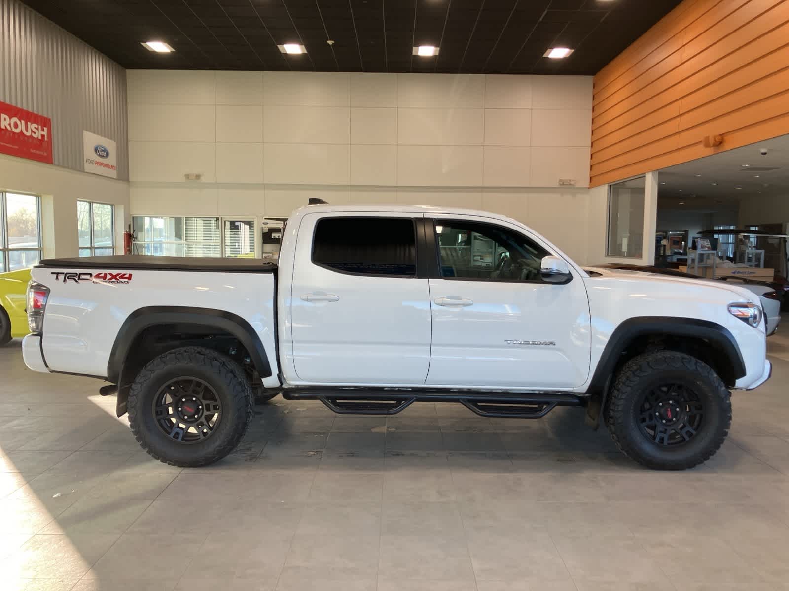 Thumbnail: 2021 Toyota Tacoma - 4
