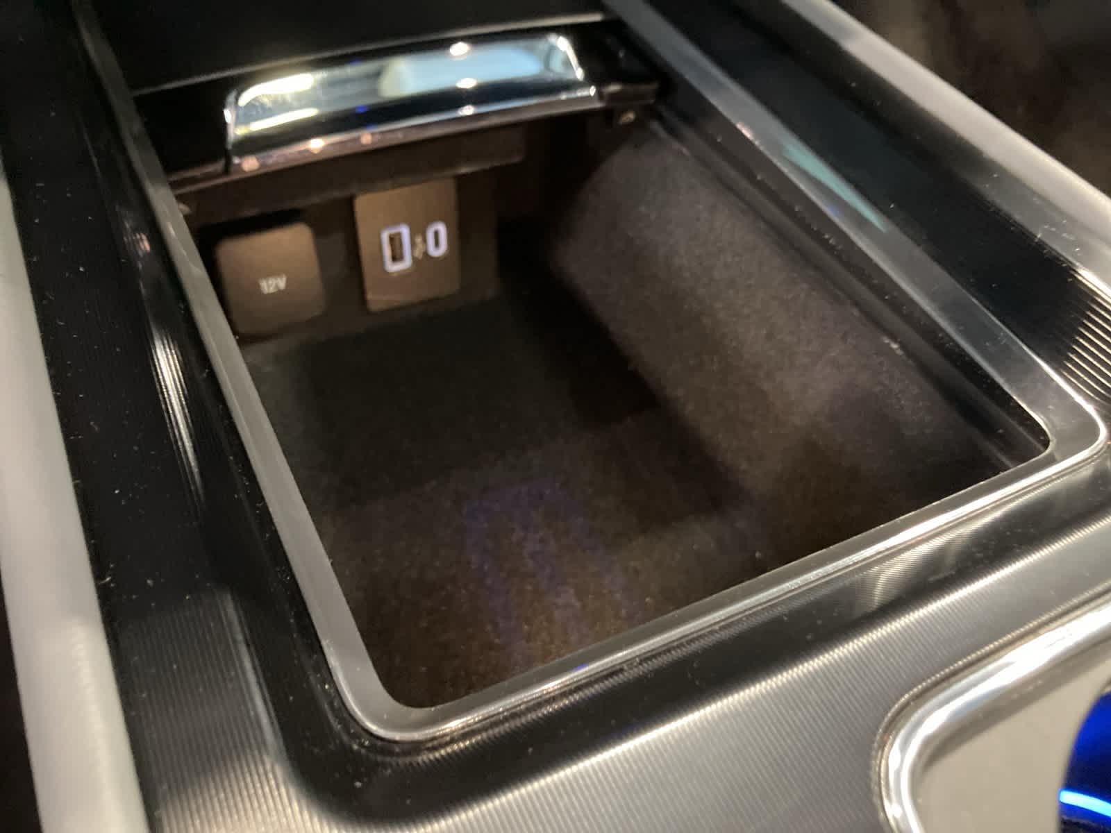 Thumbnail: 2022 Lincoln Corsair - 20