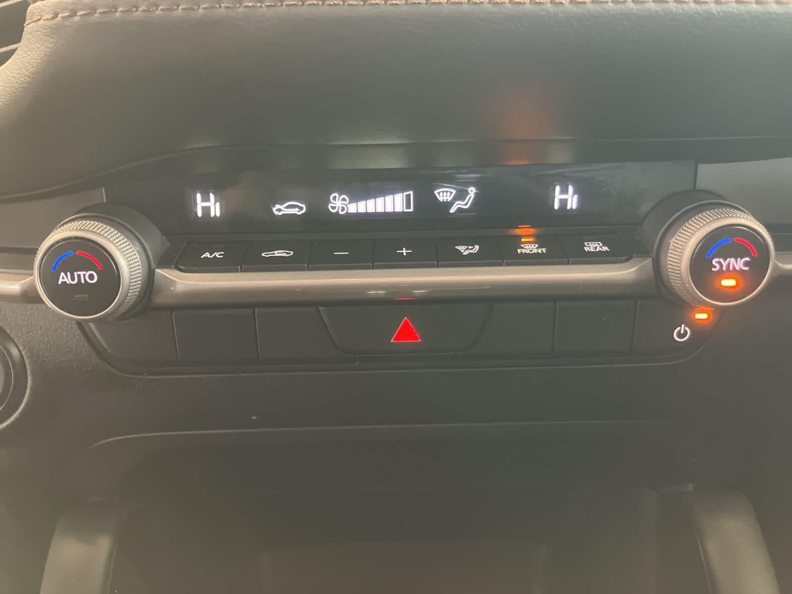 Thumbnail: 2025 Mazda Mazda3 - 18