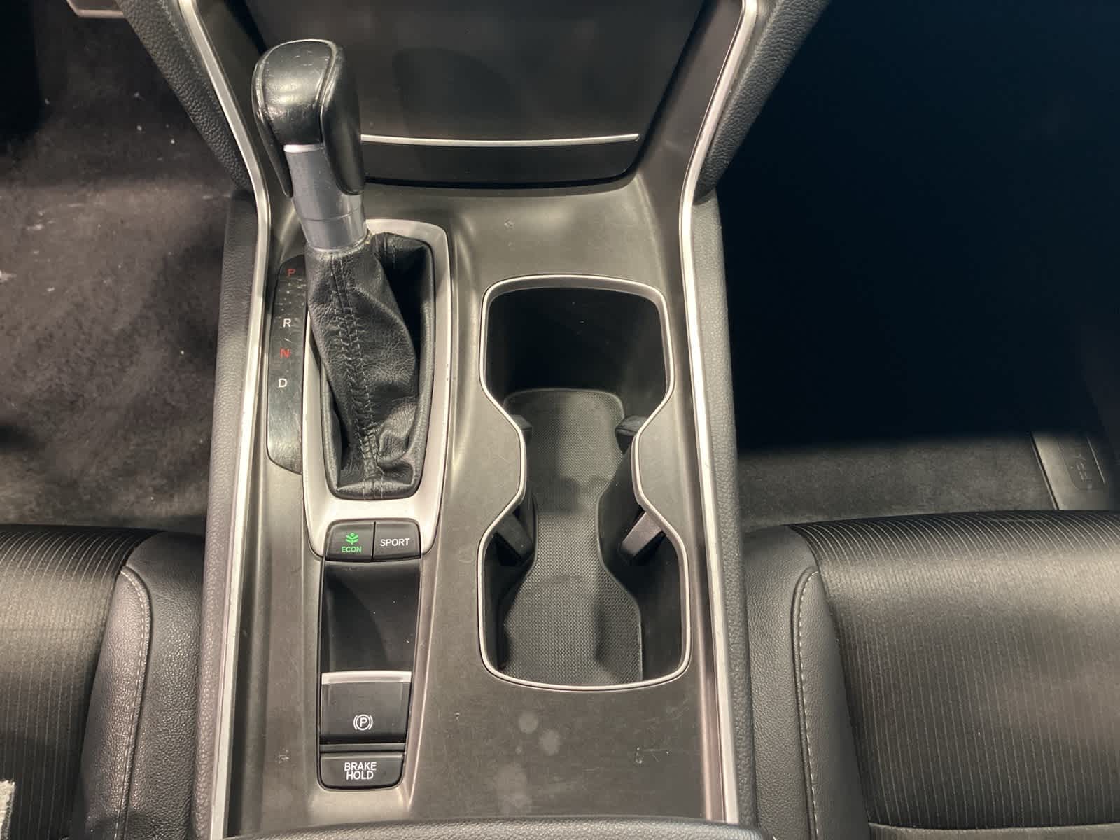 Thumbnail: 2019 Honda Accord - 16