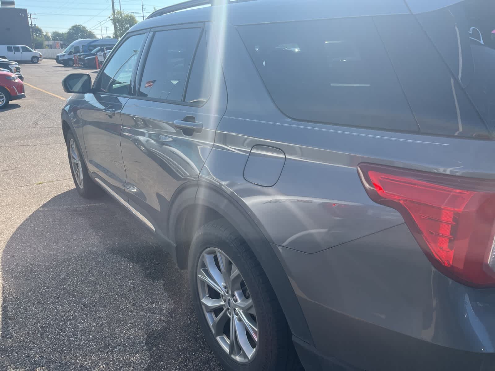 Thumbnail: 2021 Ford Explorer - 9