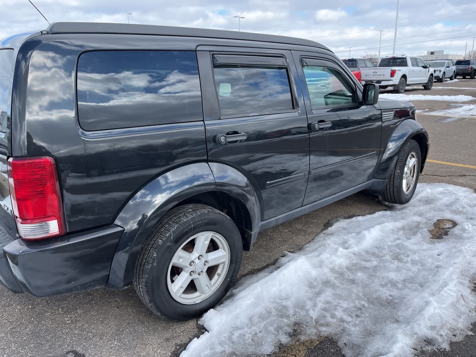 Thumbnail: 2008 Dodge Nitro - 14