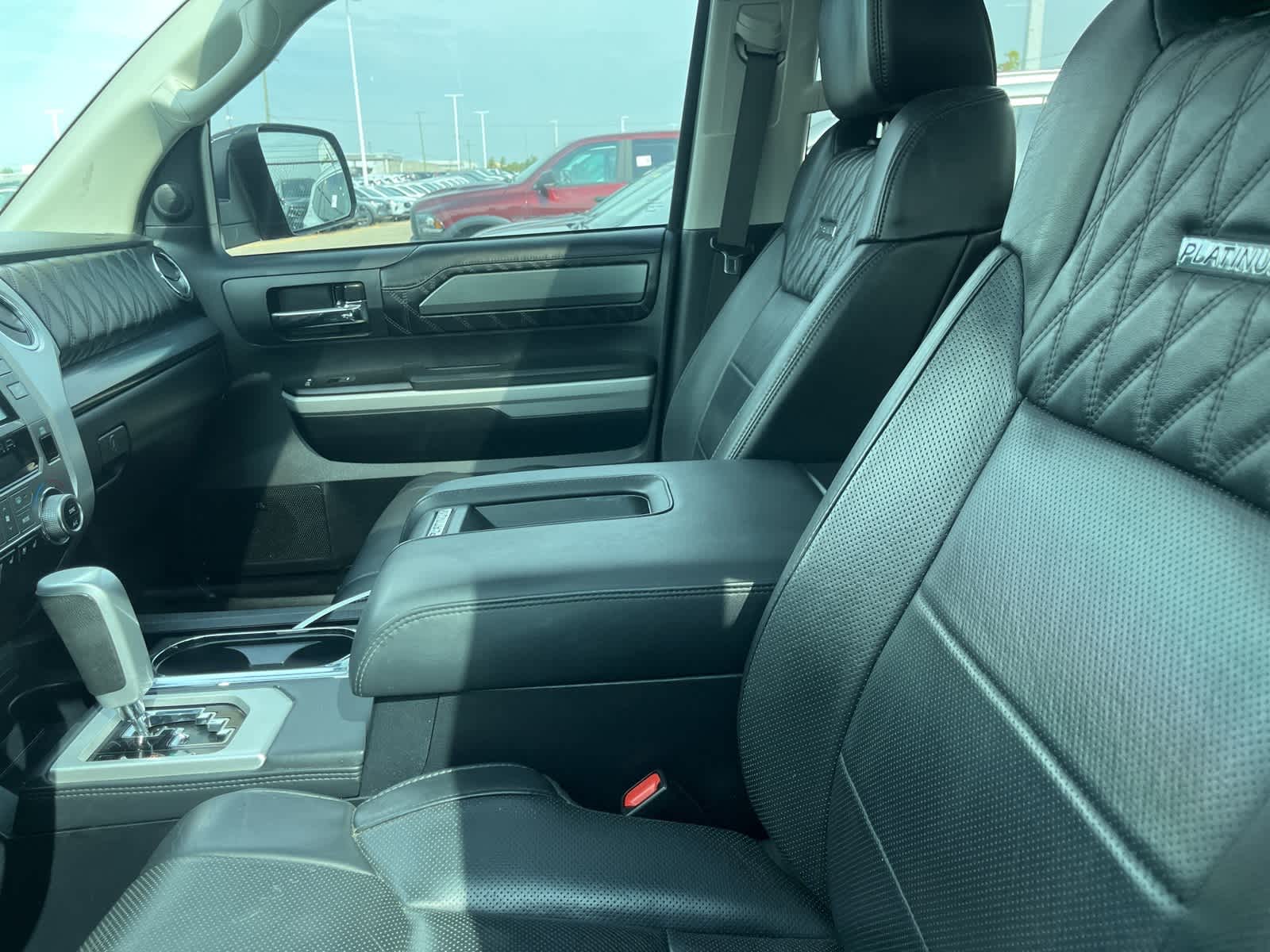 Thumbnail: 2019 Toyota Tundra - 24