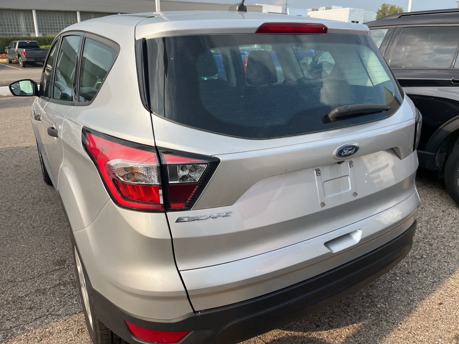 Thumbnail: 2017 Ford Escape - 9