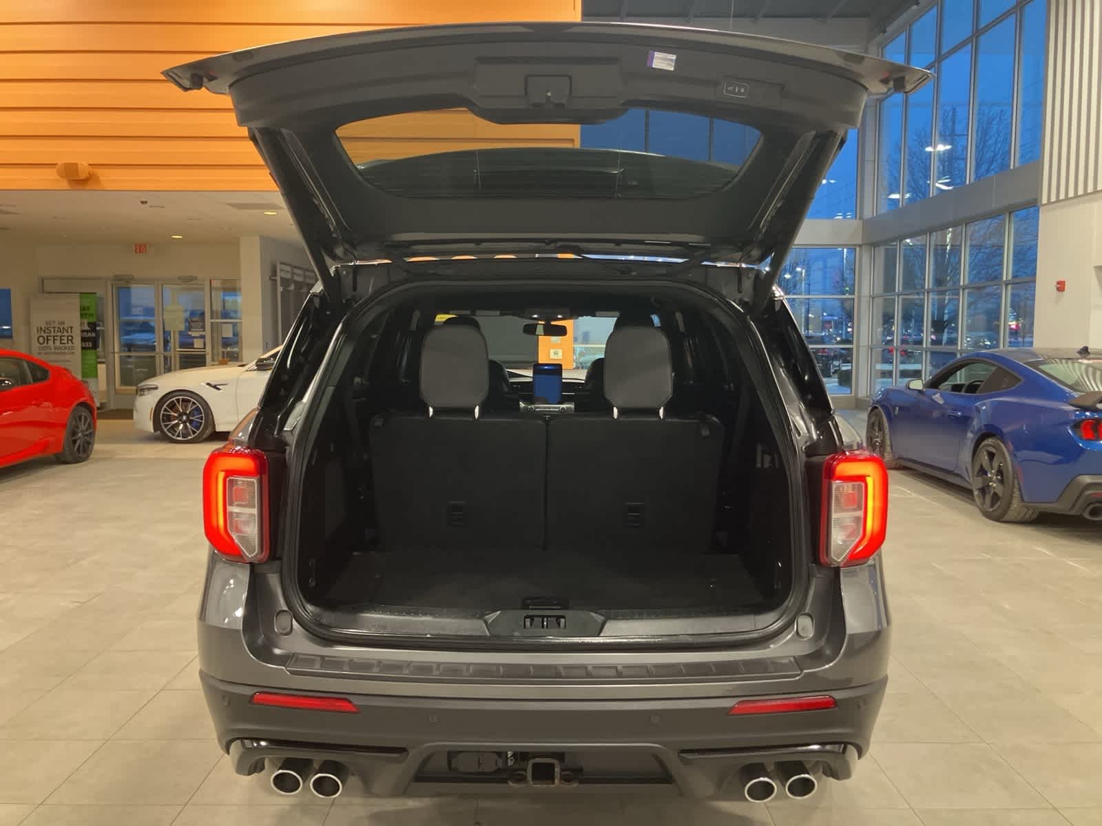 Thumbnail: 2020 Ford Explorer - 28