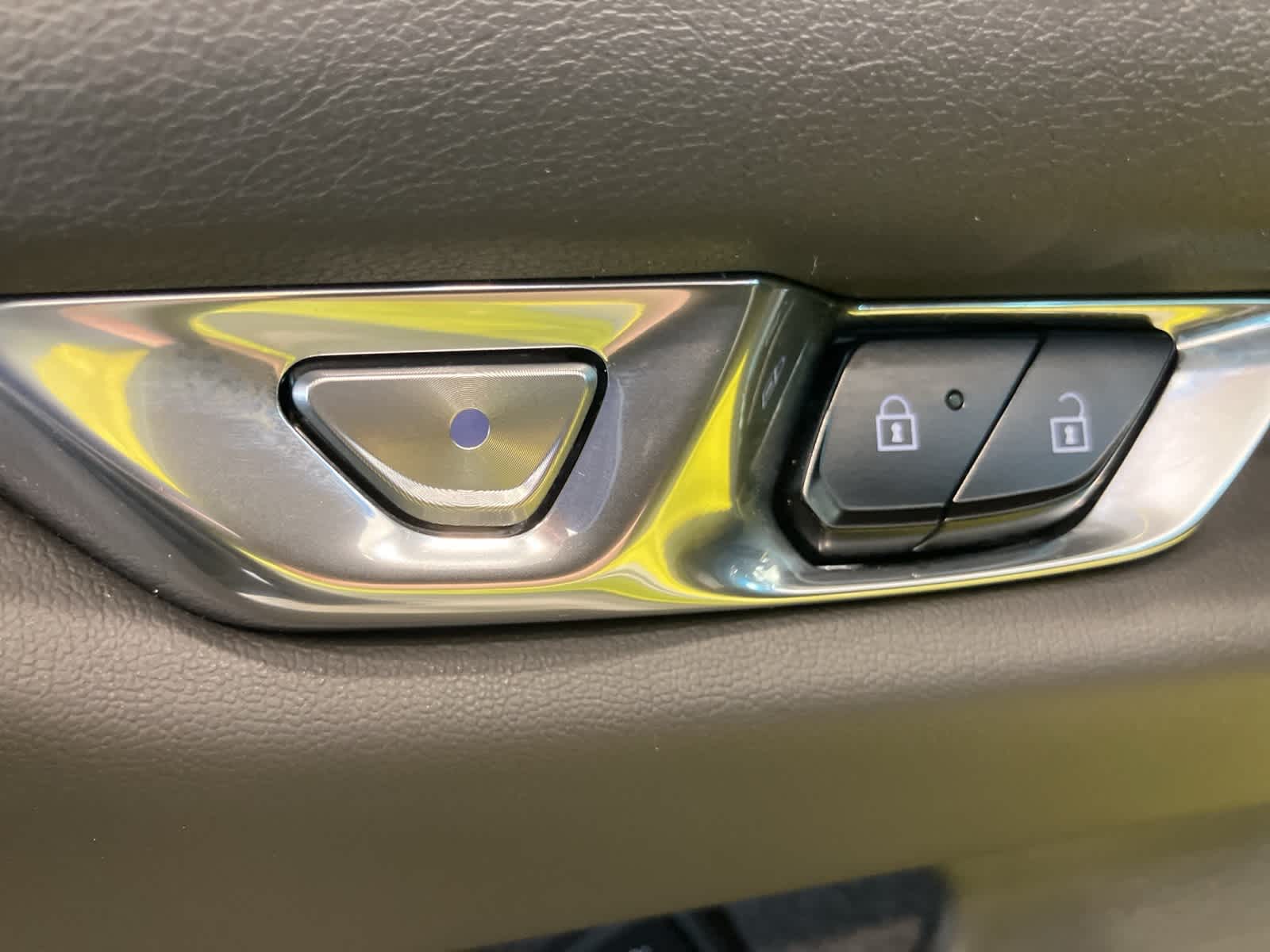 Thumbnail: 2020 Chevrolet Corvette - 13