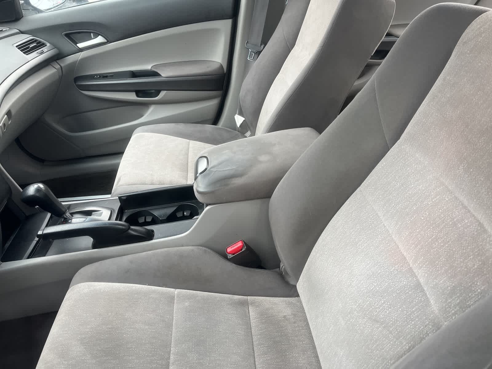 Thumbnail: 2010 Honda Accord - 22