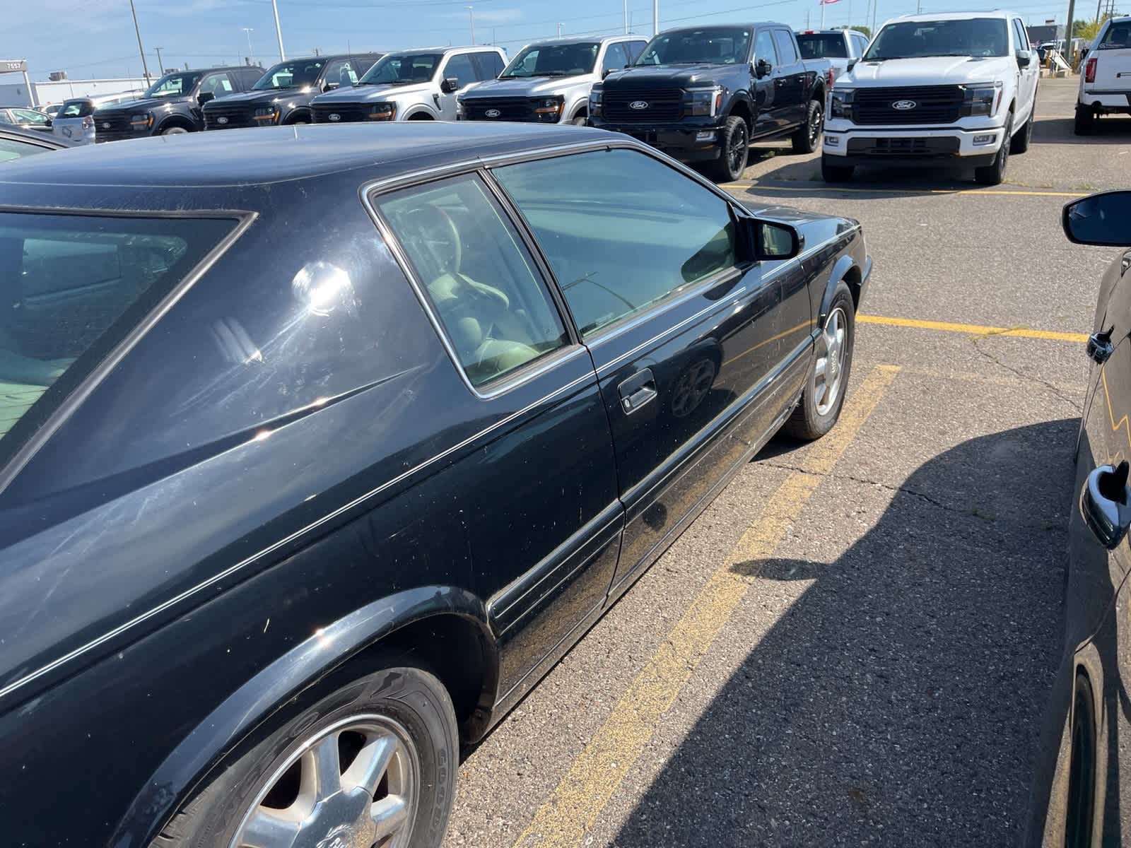 Thumbnail: 2002 Cadillac Eldorado - 16