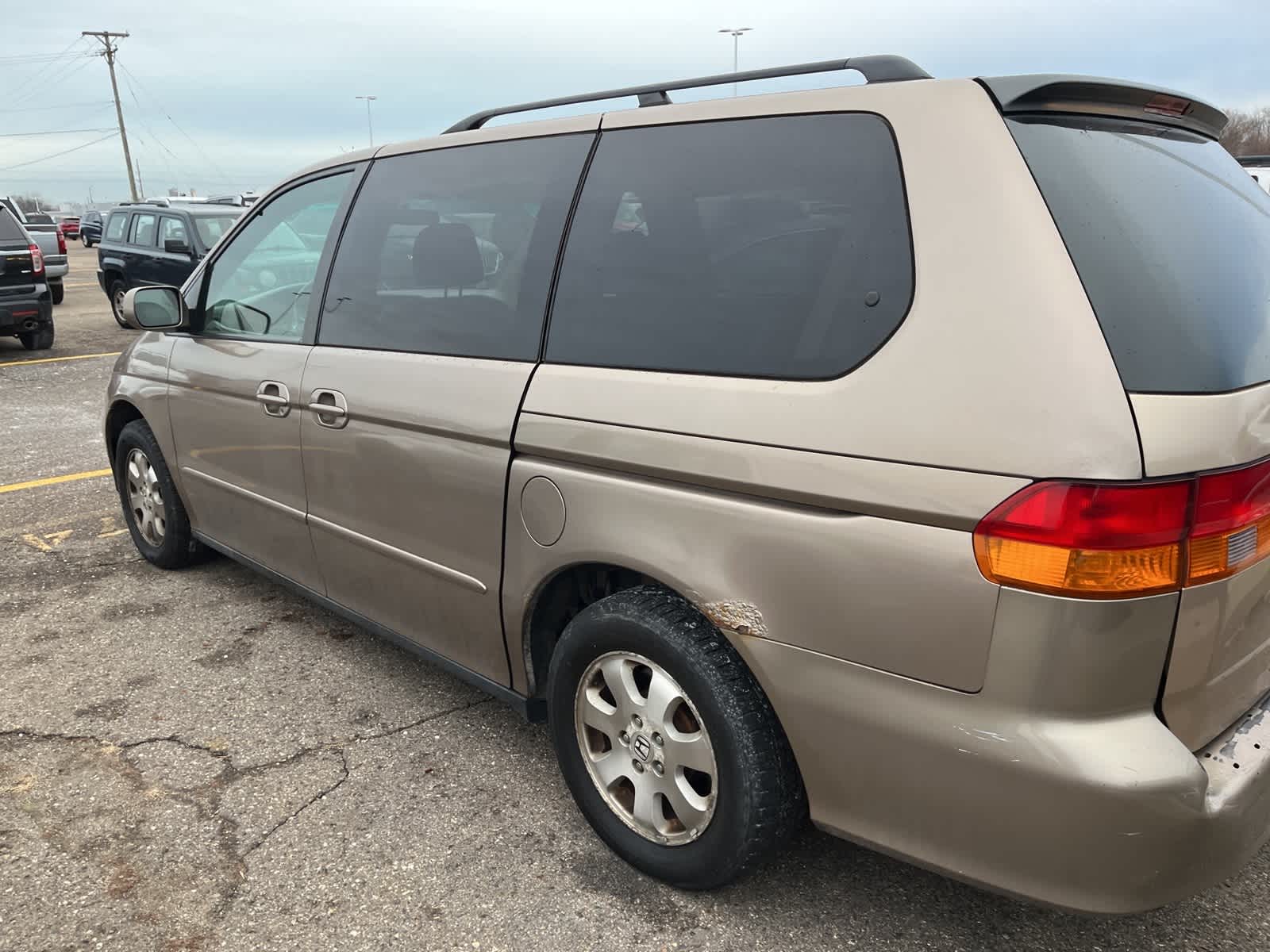 Thumbnail: 2004 Honda Odyssey - 11