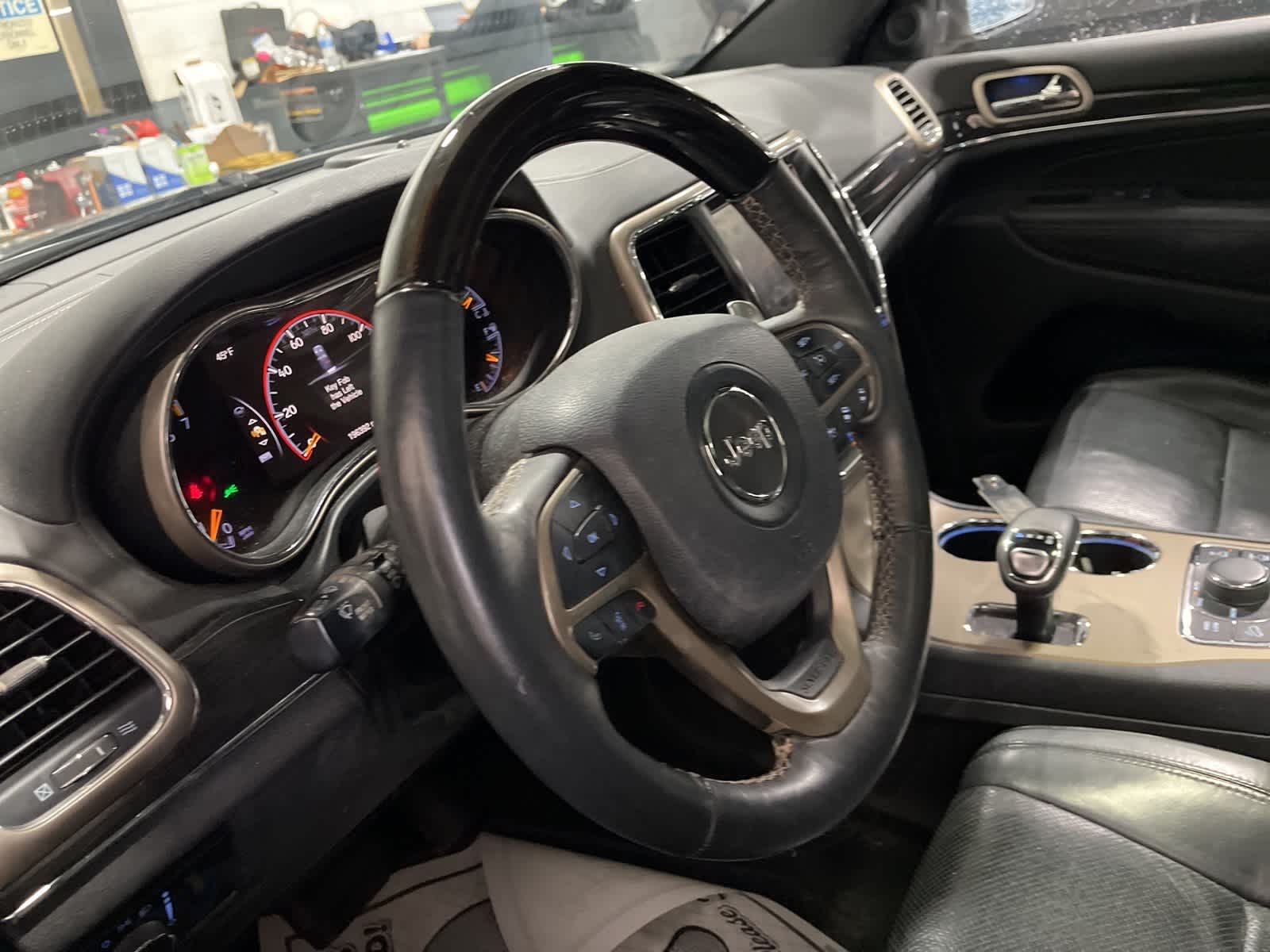 Thumbnail: 2014 Jeep Grand Cherokee - 30