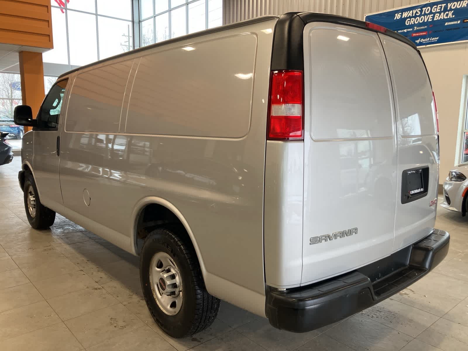 Thumbnail: 2021 GMC Savana - 7